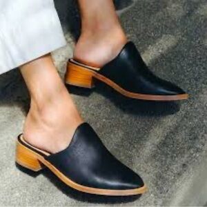 Anthropologie Soludos Black Leather Mules – Size 6
